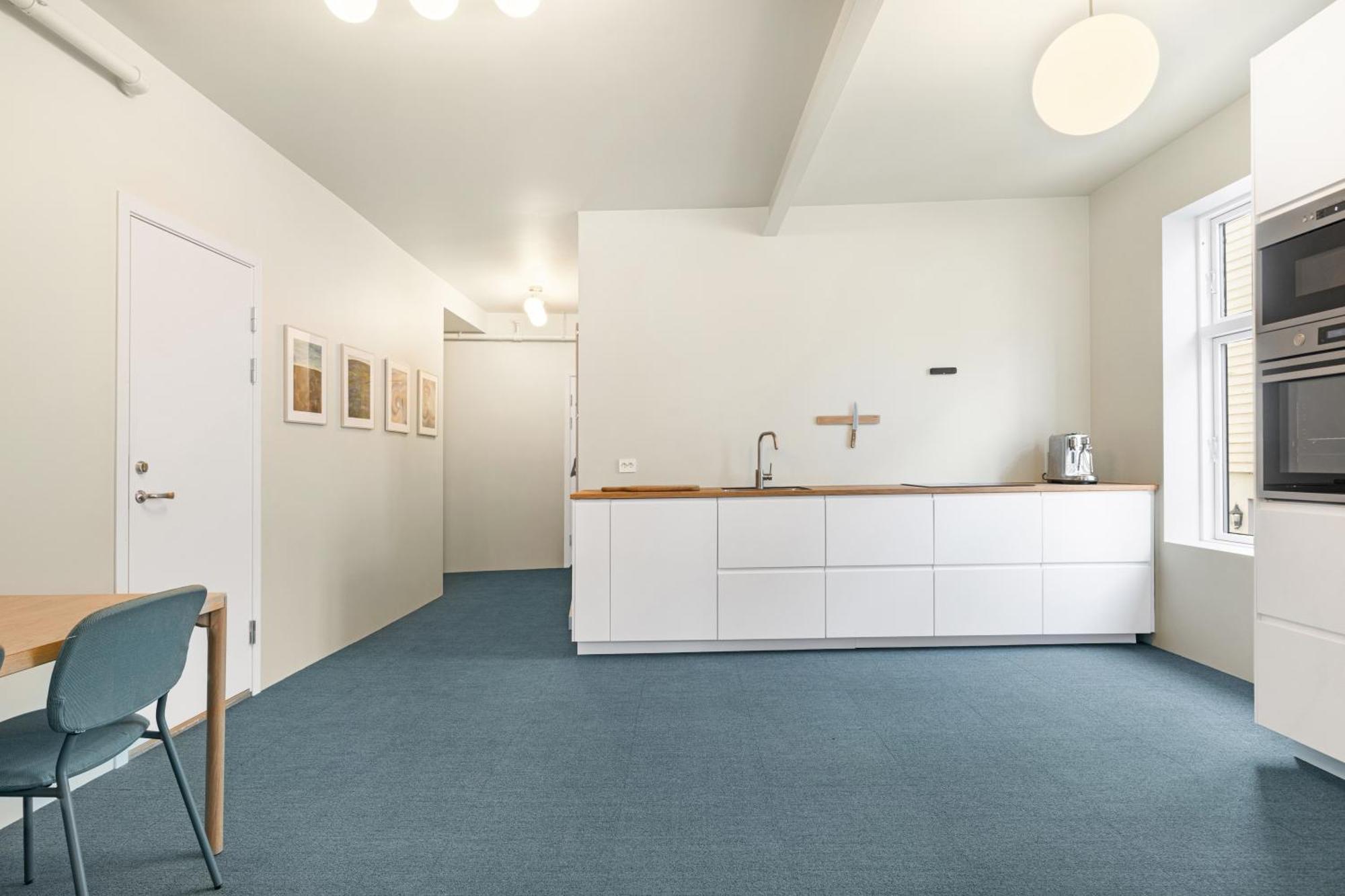 Central Guest House - Bedroom With Private Bathroom スタヴァンゲル エクステリア 写真