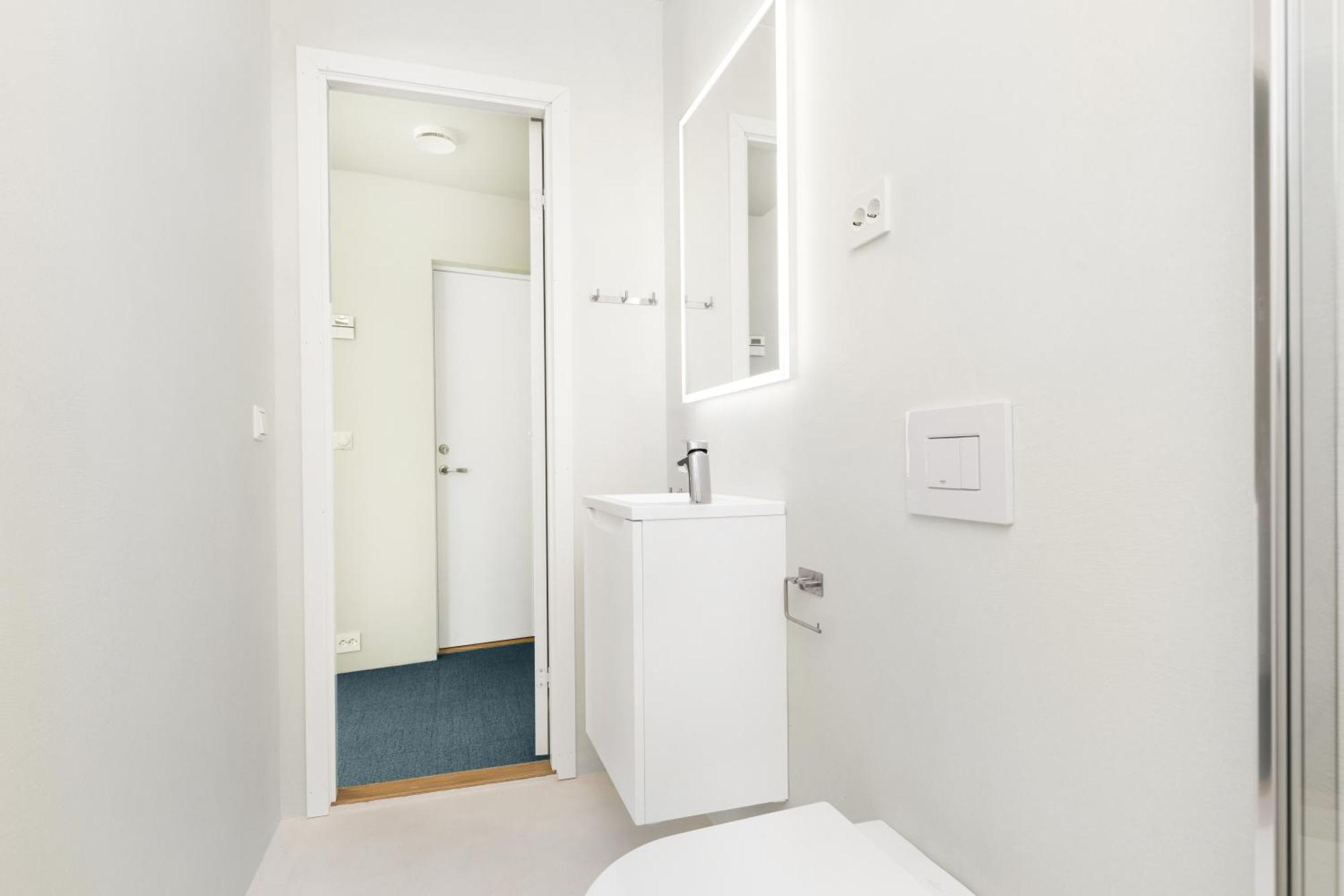 Central Guest House - Bedroom With Private Bathroom スタヴァンゲル 部屋 写真