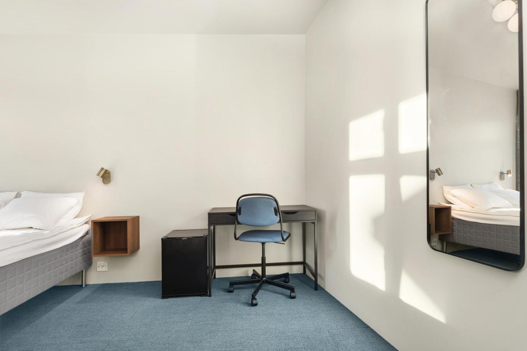 Central Guest House - Bedroom With Private Bathroom スタヴァンゲル 部屋 写真
