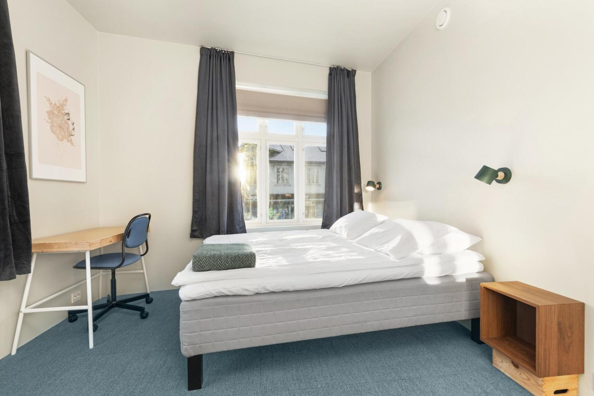 Central Guest House - Bedroom With Private Bathroom スタヴァンゲル 部屋 写真